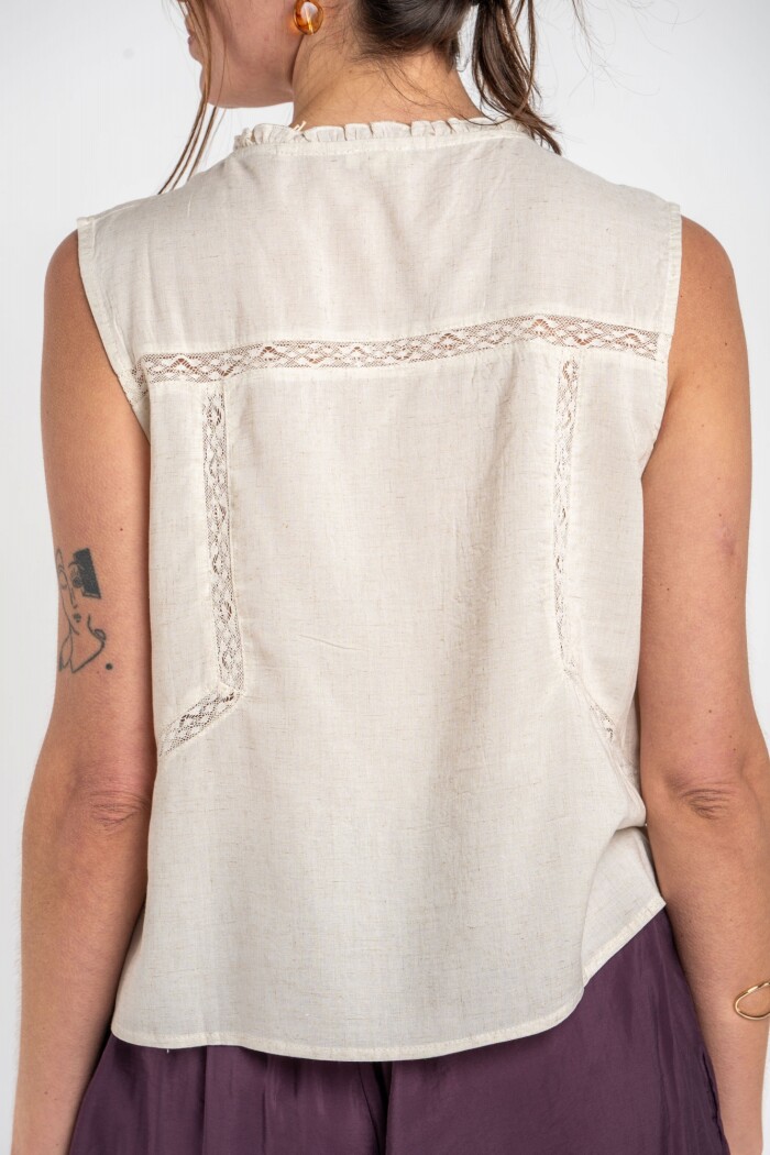 Blusa Bordada Beige