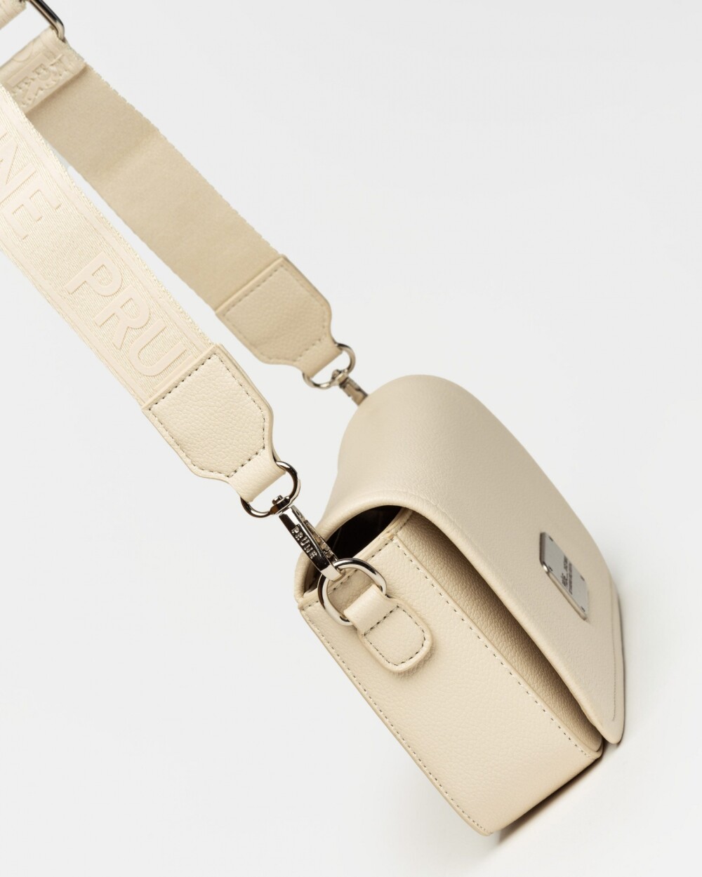 Bandolera Air en efecto cuero graneado Natural