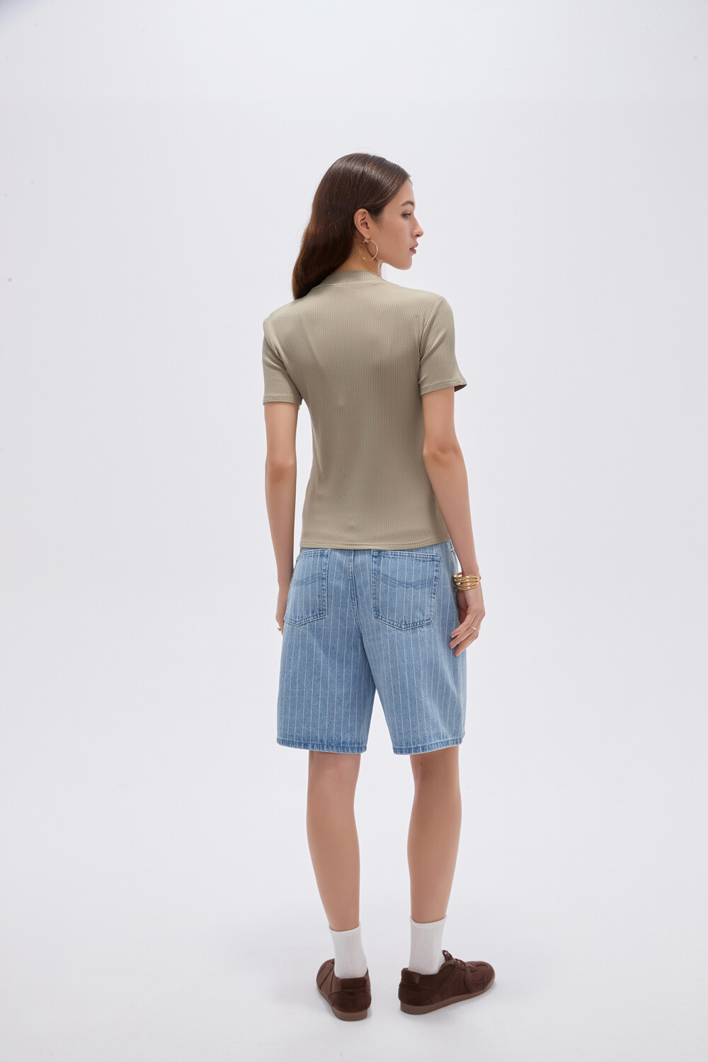 Remera Daly Verde Grisaceo