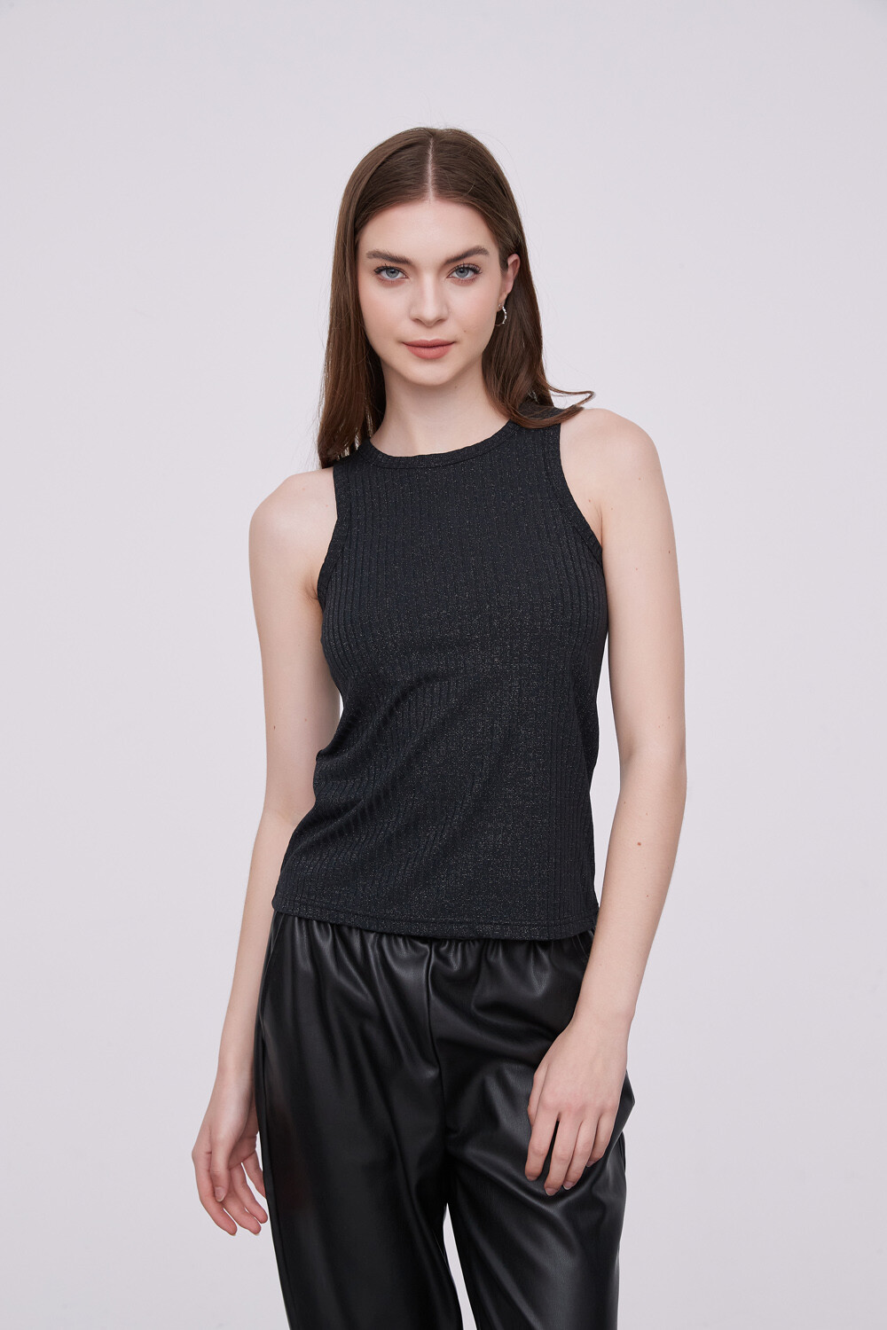 Musculosa Clintock Negro