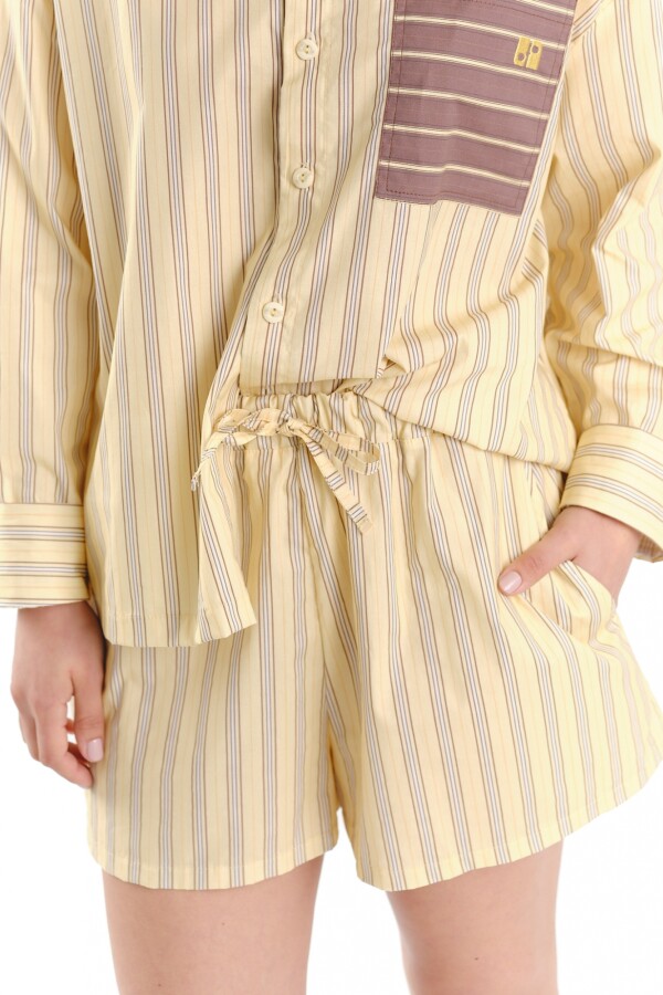 Short Este PRE ORDER Amarillo