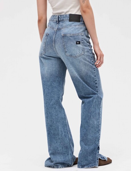 Jean Tierra Blue I26