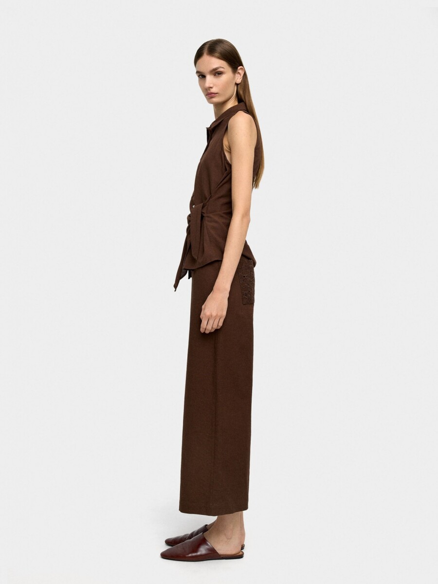 Pantalón Con Bordado 100% Algodón marron