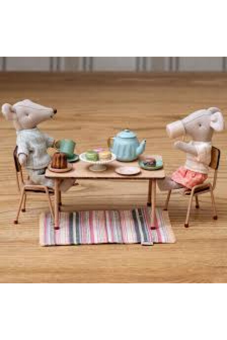 MESA Y SILLA MAILEG MESA Y SILLA MAILEG