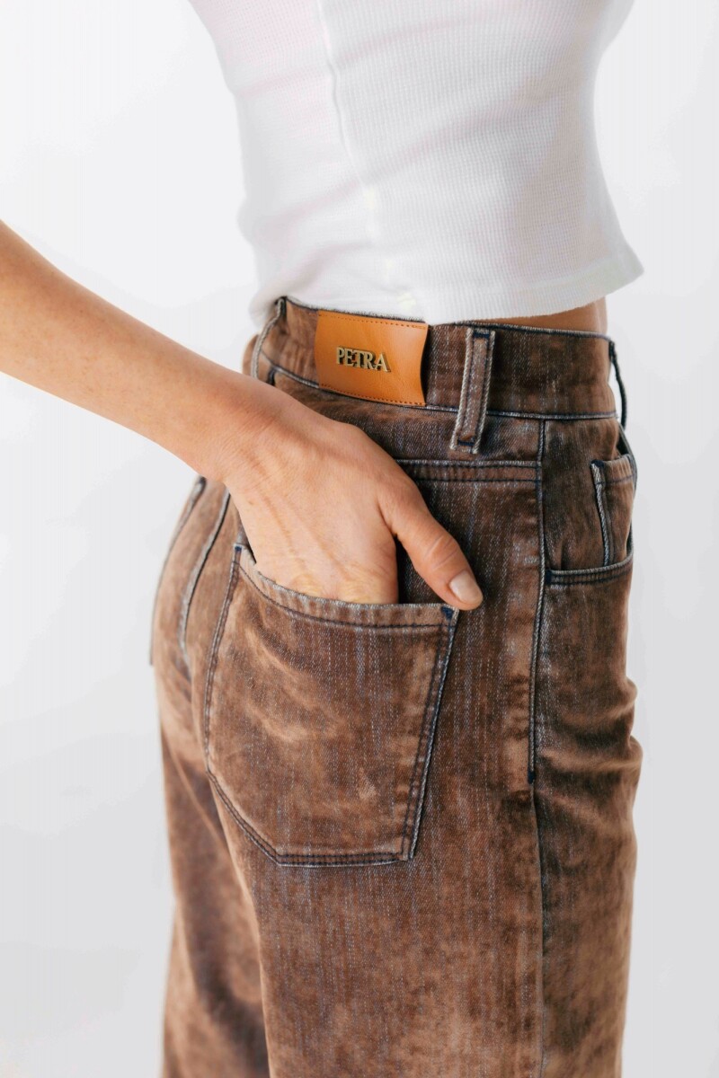 Jean Enea Velvet Chocolate