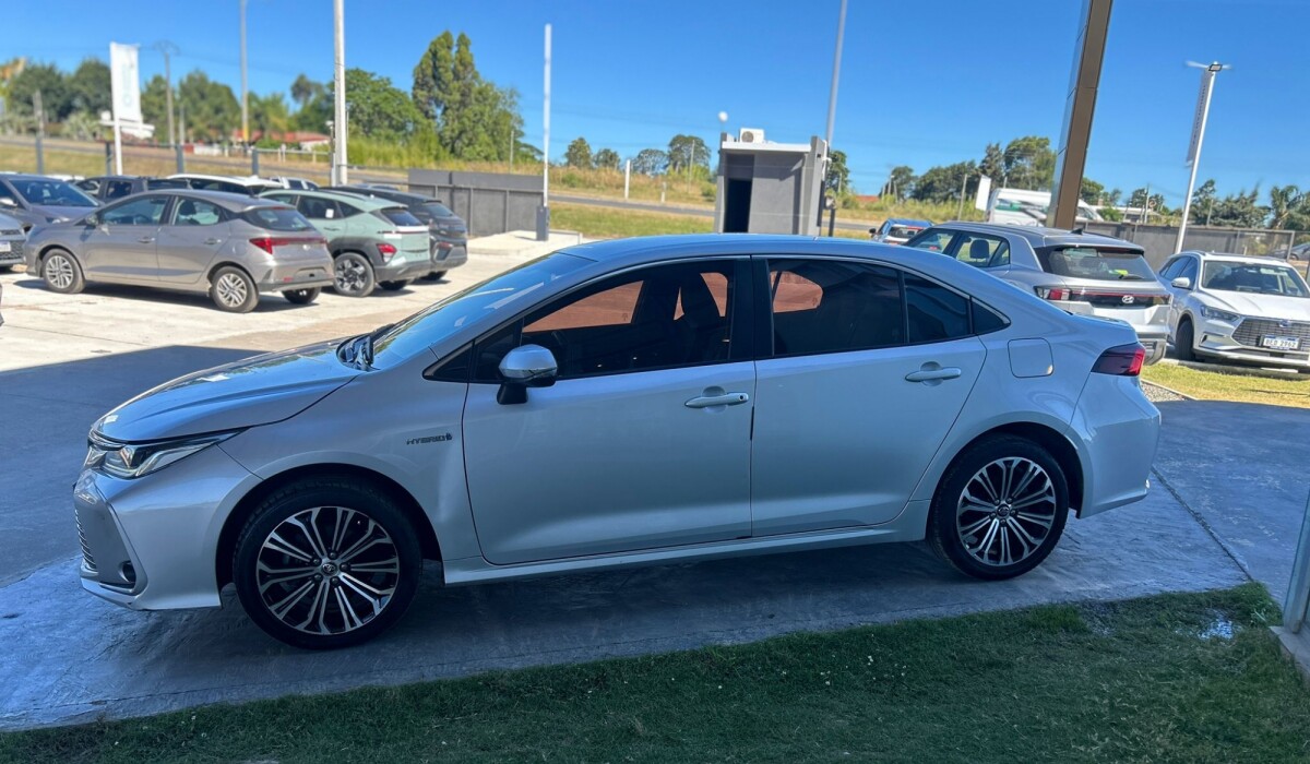 TOYOTA COROLLA HYBRID SEG 1.8 2020 TOYOTA COROLLA HYBRID SEG 1.8 2020