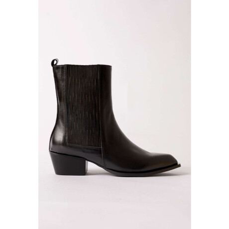 Bota Tilma Black