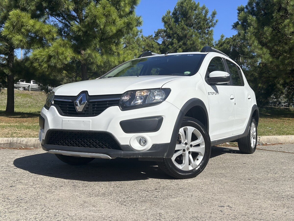 Renault Stepway Privilege 1.6 | Permuta / Financia Renault Stepway Privilege 1.6 | Permuta / Financia