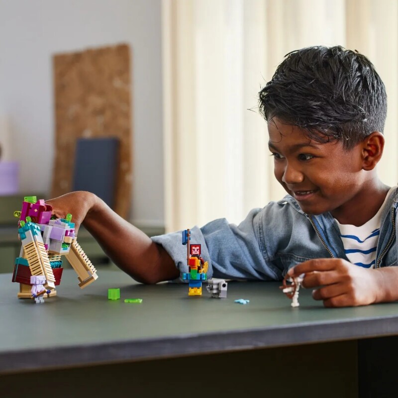 Lego Minecraft El Duelo Contra El Devorador Lego Minecraft El Duelo Contra El Devorador