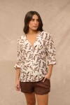 BLUSA AIME - ESTAMPADO HOJAS MARRON BLUSA AIME - ESTAMPADO HOJAS MARRON