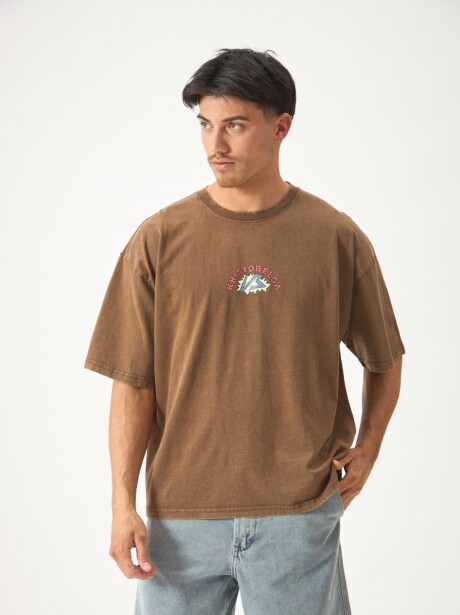 REMERA STREET RIDERS MARRON