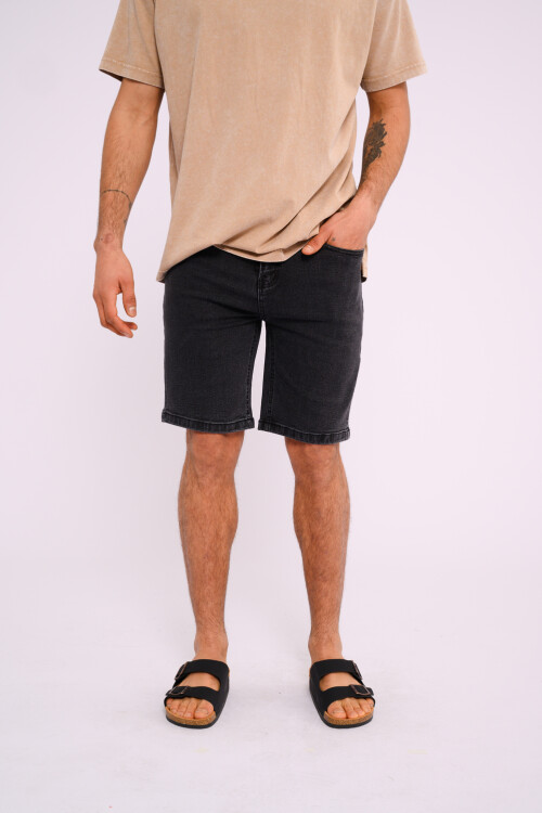 Bermuda de jean Negro