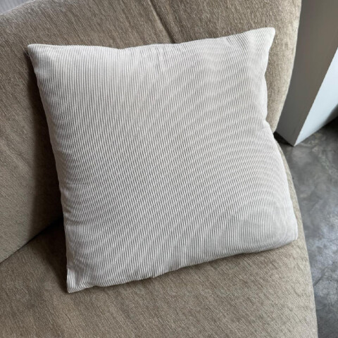 Funda de almohadón pana 45x45cm beige