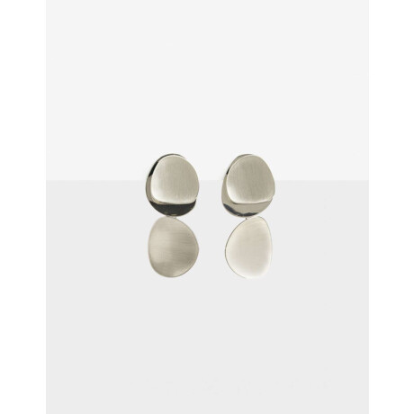 Aros Cortos Chapón Metal Plateado Rodio