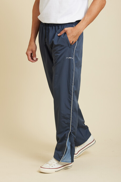 PANTALON NYLON LUCIO RUSTY Azul