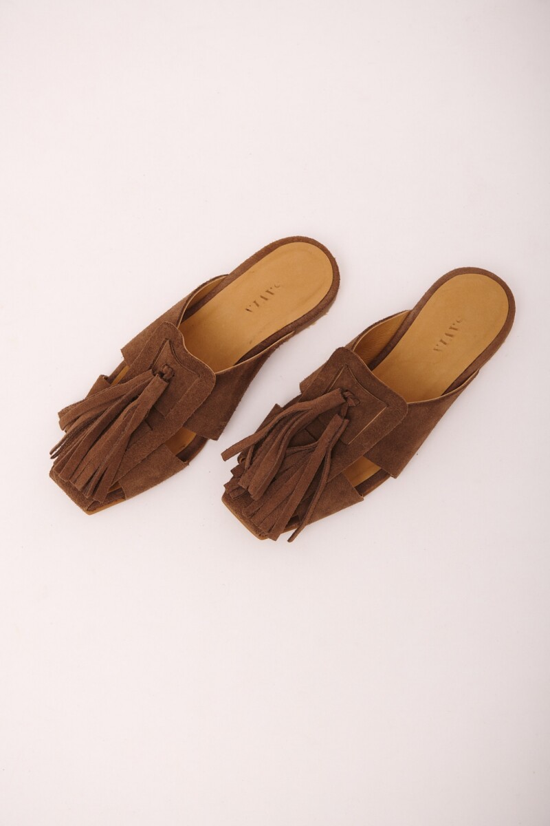 ZUECO BARRO Choco Gamuza