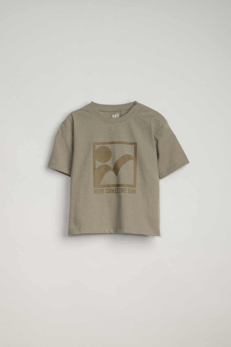 Remera oversize estampa - Here Comes Vison 