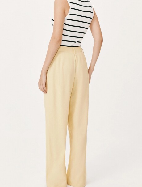 PANTALÓN RECTO BEIGE
