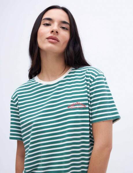 Remera Dickinson Verde