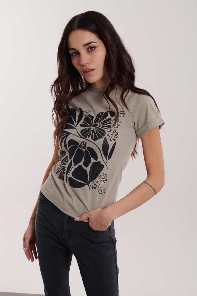 REMERA GIGI - VERDE 