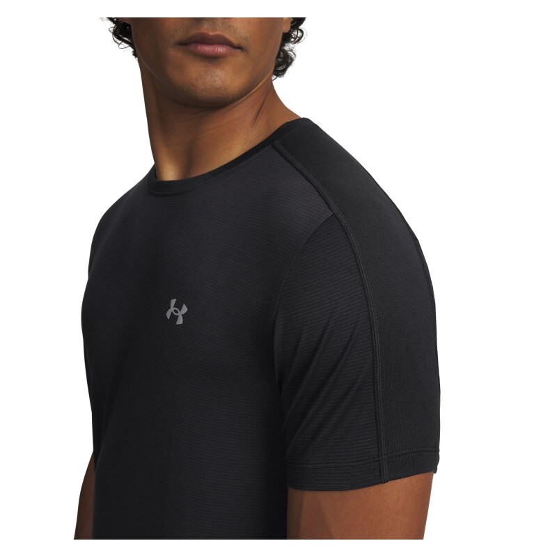 REMERA UA VELOCITI REFLCT SS Mujer 6009518-001 Negro