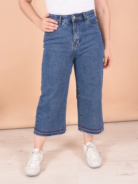 https://f.fcdn.app/imgs/8f17d8/www.guapa.com.uy/gua/dae6/webp/catalogo/VJ25027_06_1/450x600/jeans-camila-azul.jpg