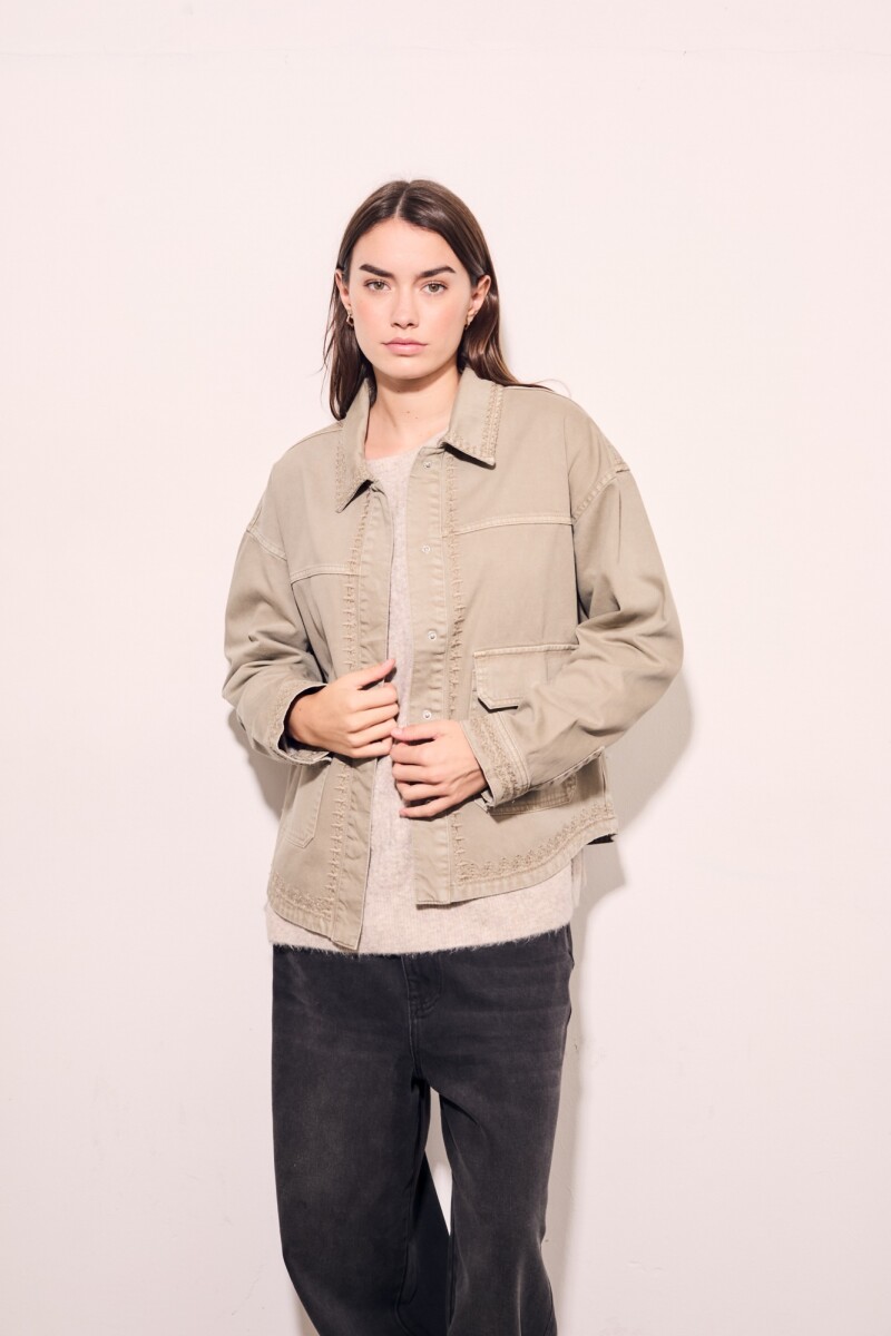 Sobrecamisa Bordada Garment Dyed Safari