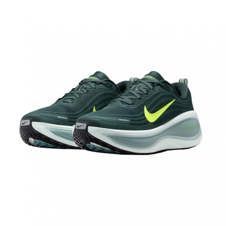 NIKE VOMERO PLUS Green
