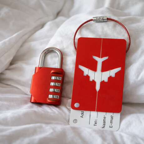 Set de candado de combinación e identificador de valija Rojo