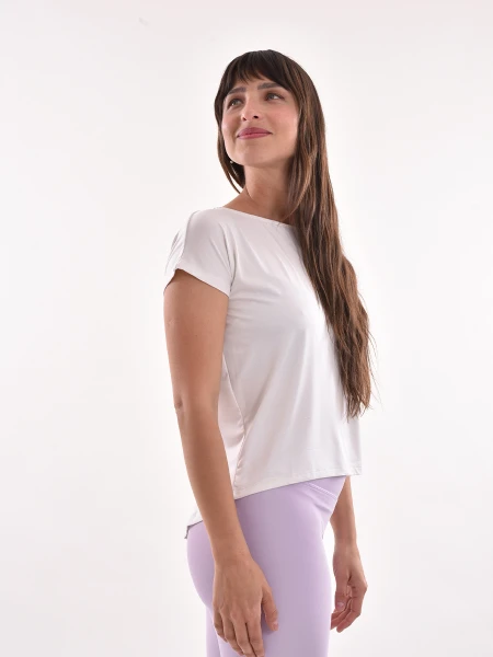 REMERA DAMAVAND OFF WHITE