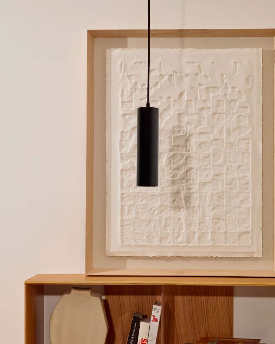 Lámpara de techo Andia de aluminio con acabado pintado en negro