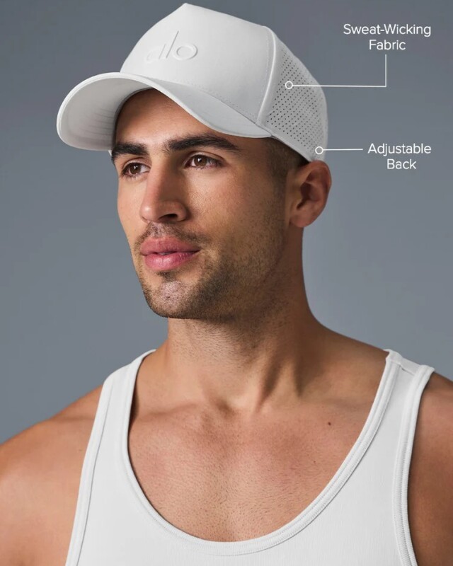 Gorra Alo Trucker Performance District - White Gorra Alo Trucker Performance District - White