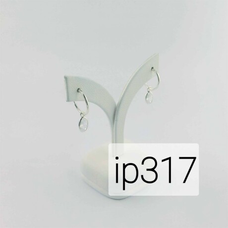 Par de aros de plata 925 con circonia. Par de aros de plata 925 con circonia.