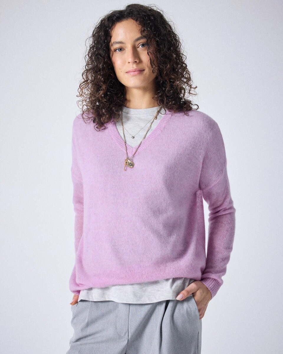SWEATER V 