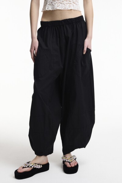 PANTALÓN PACE Negro