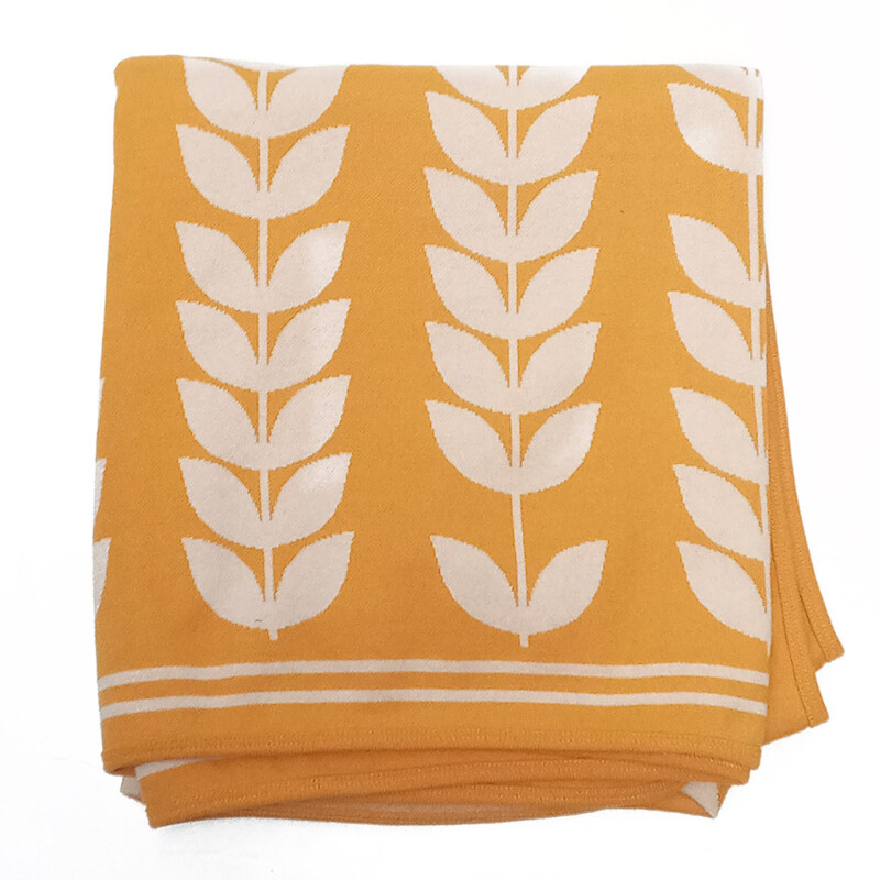 Manta de Algodon Flores 1.25mx1.5m - Mostaza Manta de Algodon Flores 1.25mx1.5m - Mostaza