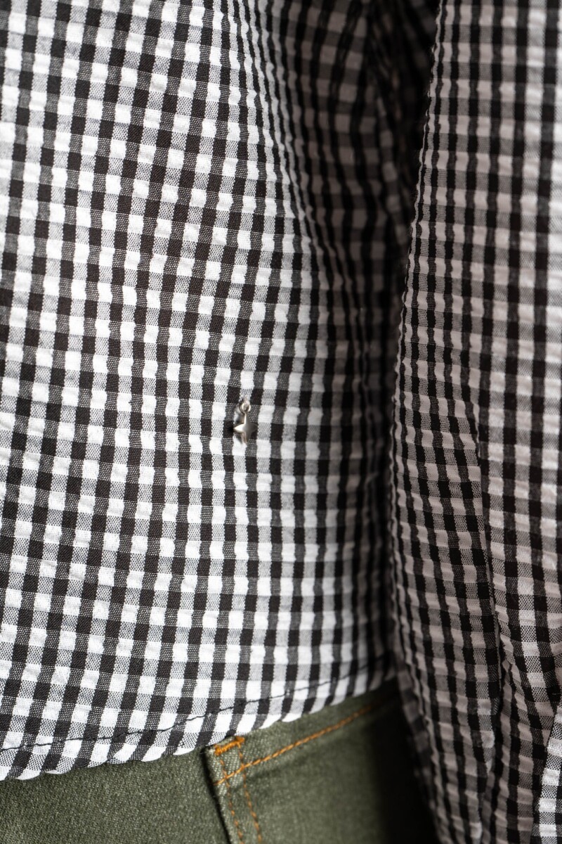 Blusa Gingham Negro