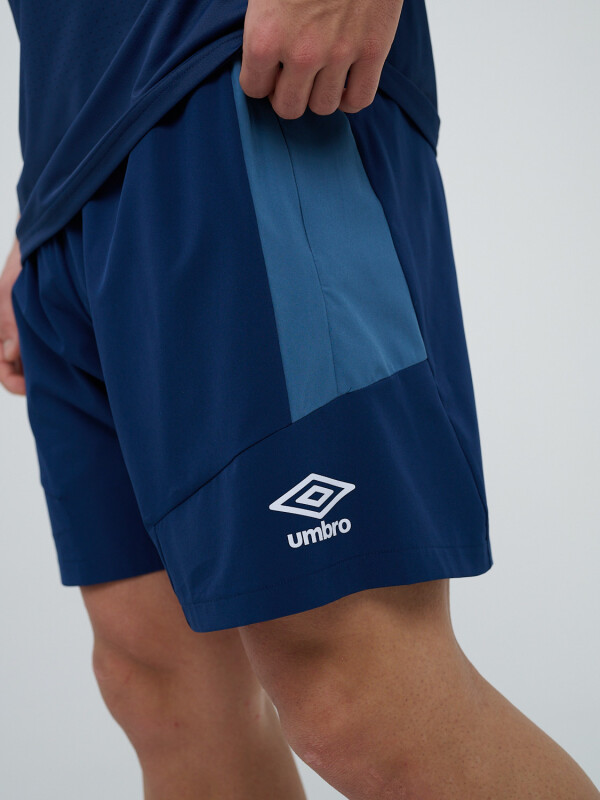 SHORT AXIS Umbro Hombre 001