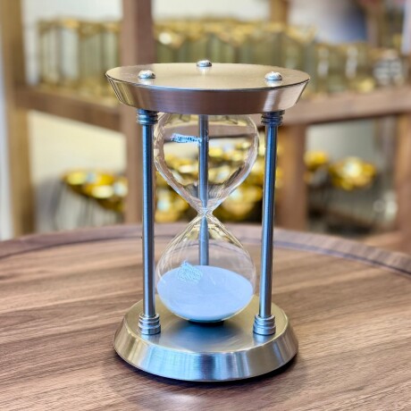 Reloj De Arena Dorado Con Soporte Metalico 30min Reloj De Arena Dorado Con Soporte Metalico 30min