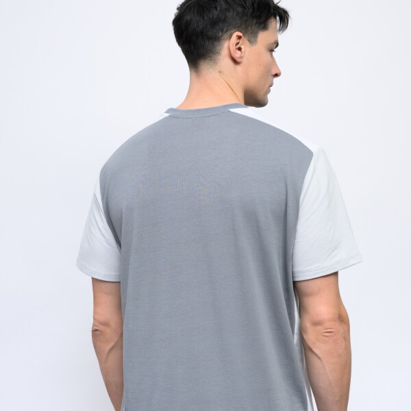 REMERA CUTS Umbro Hombre 059