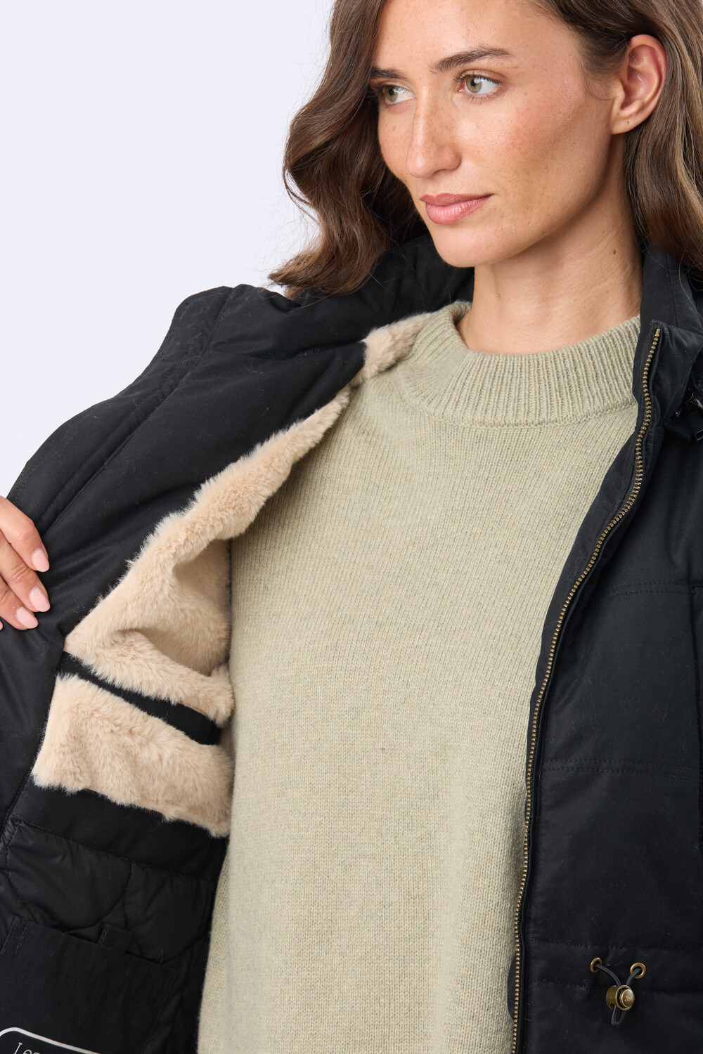 CAMPERA DE ABRIGO CON FORRO DE SHERPA Negro