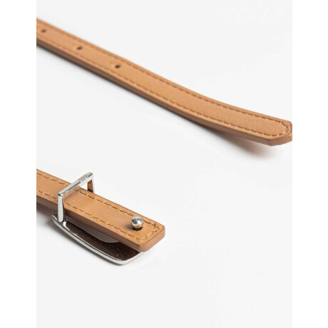 Cinturón Con Hebilla Metálica Marron Suela