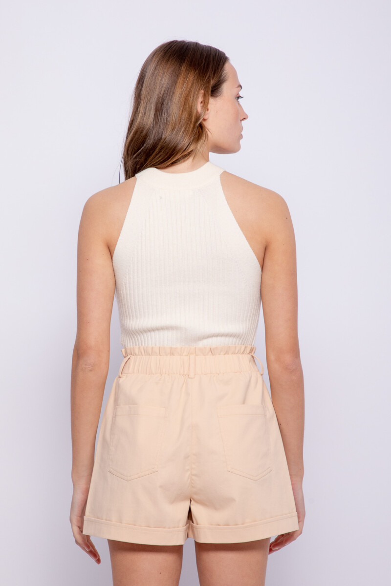 SHORT HUESCA Almendra