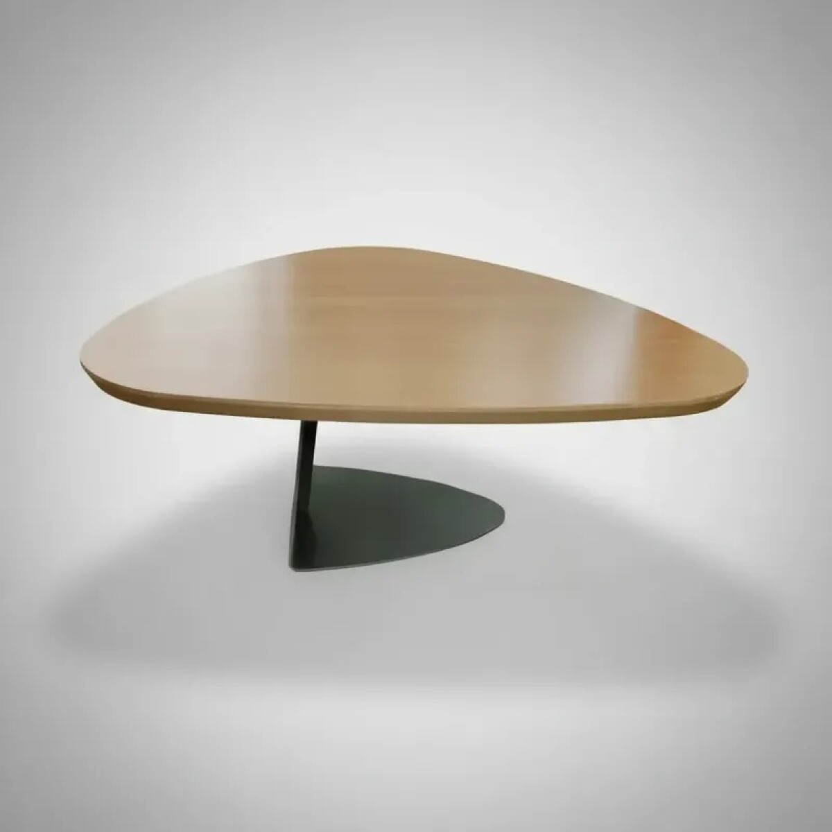 Mesita De Centro de 3 lados tapa madera clara base en hierro color chocolate suave 