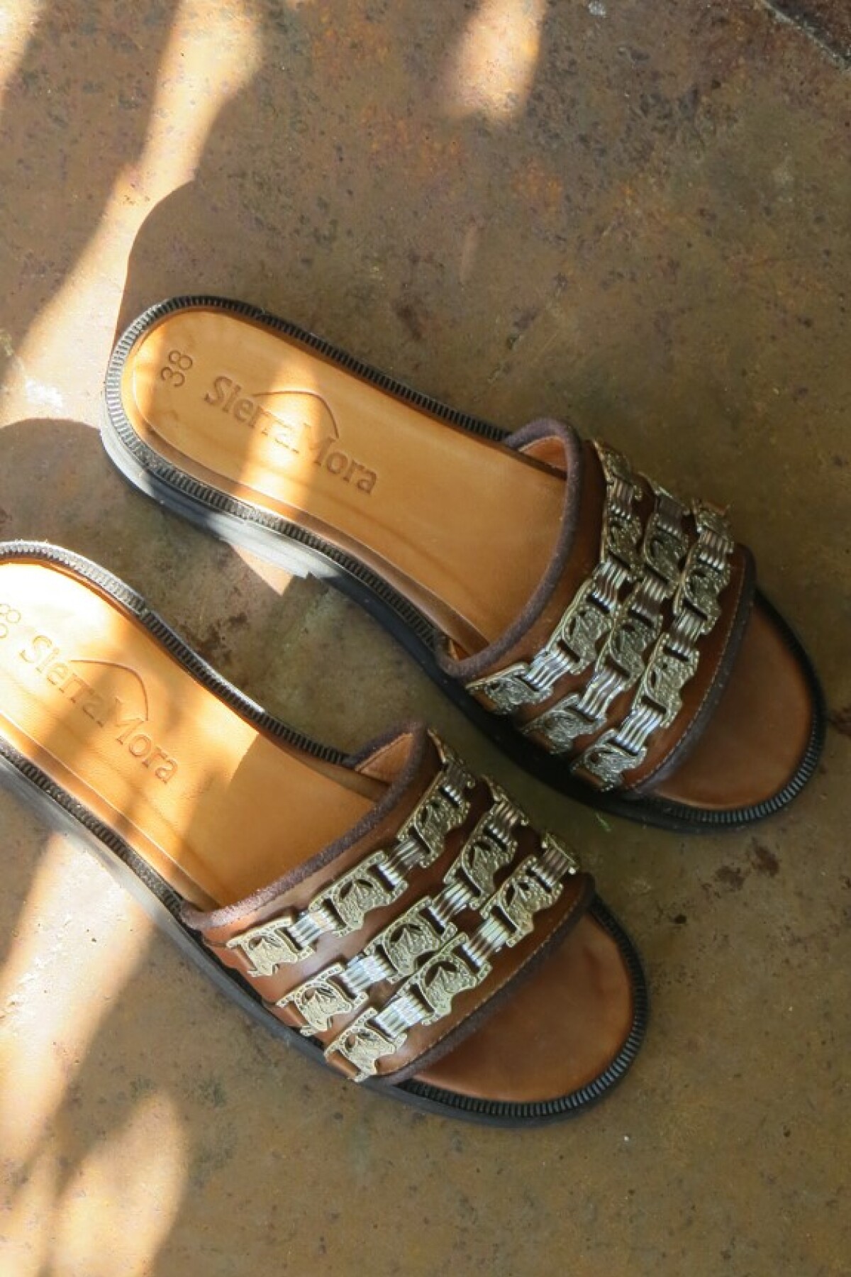 Chain Sandal Chocolate