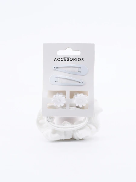 COLEROS Y BROCHES PACK X 4 BLANCO