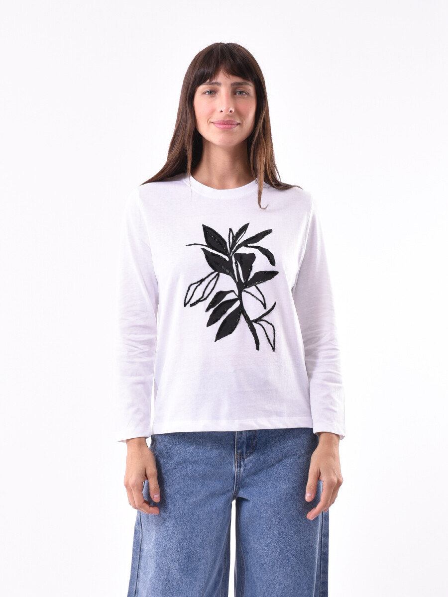 REMERA UPSALA - VARIANTE 6 