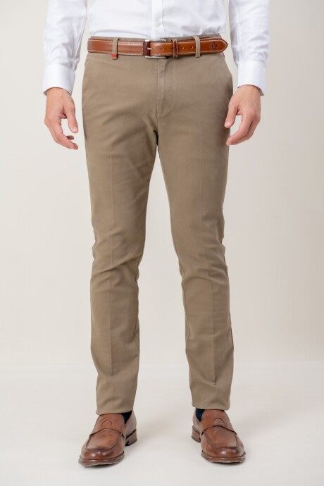 Pantalón Cotton Twill Tostado