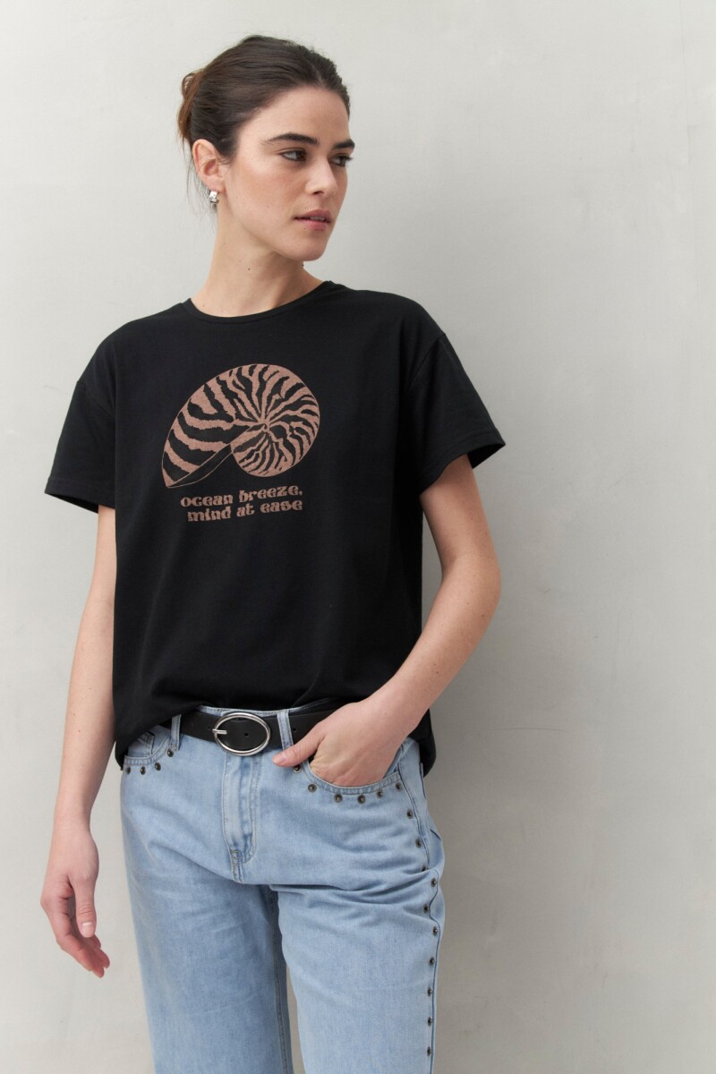 REMERA BLISSU Negro