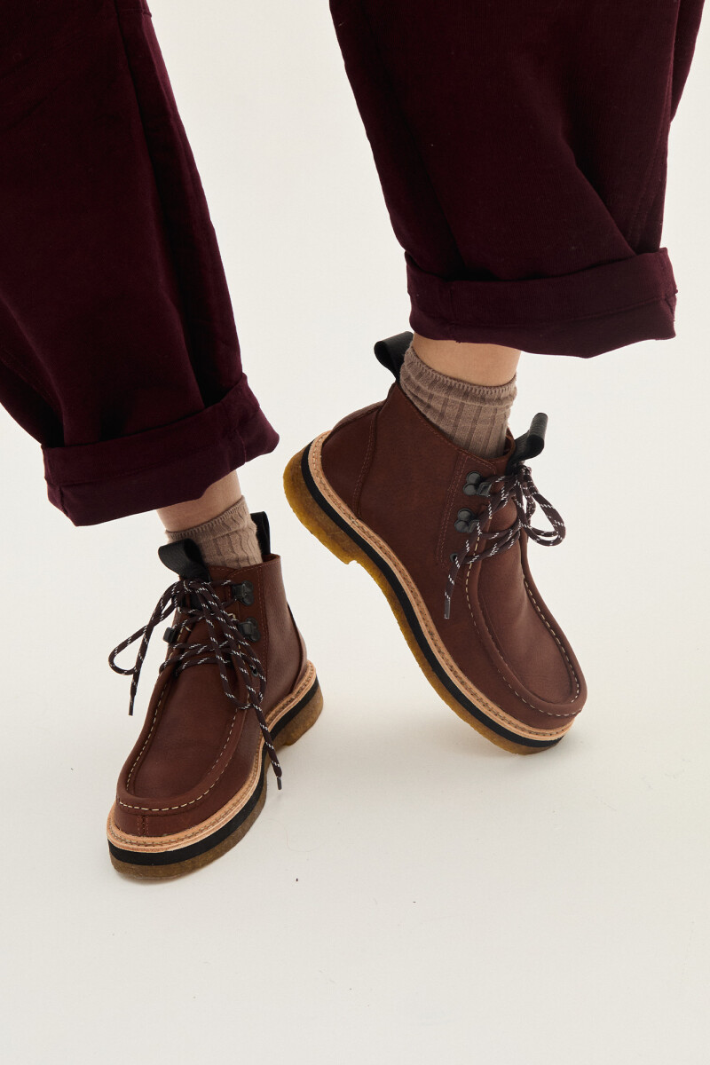 Borcego Zoe Chocolate